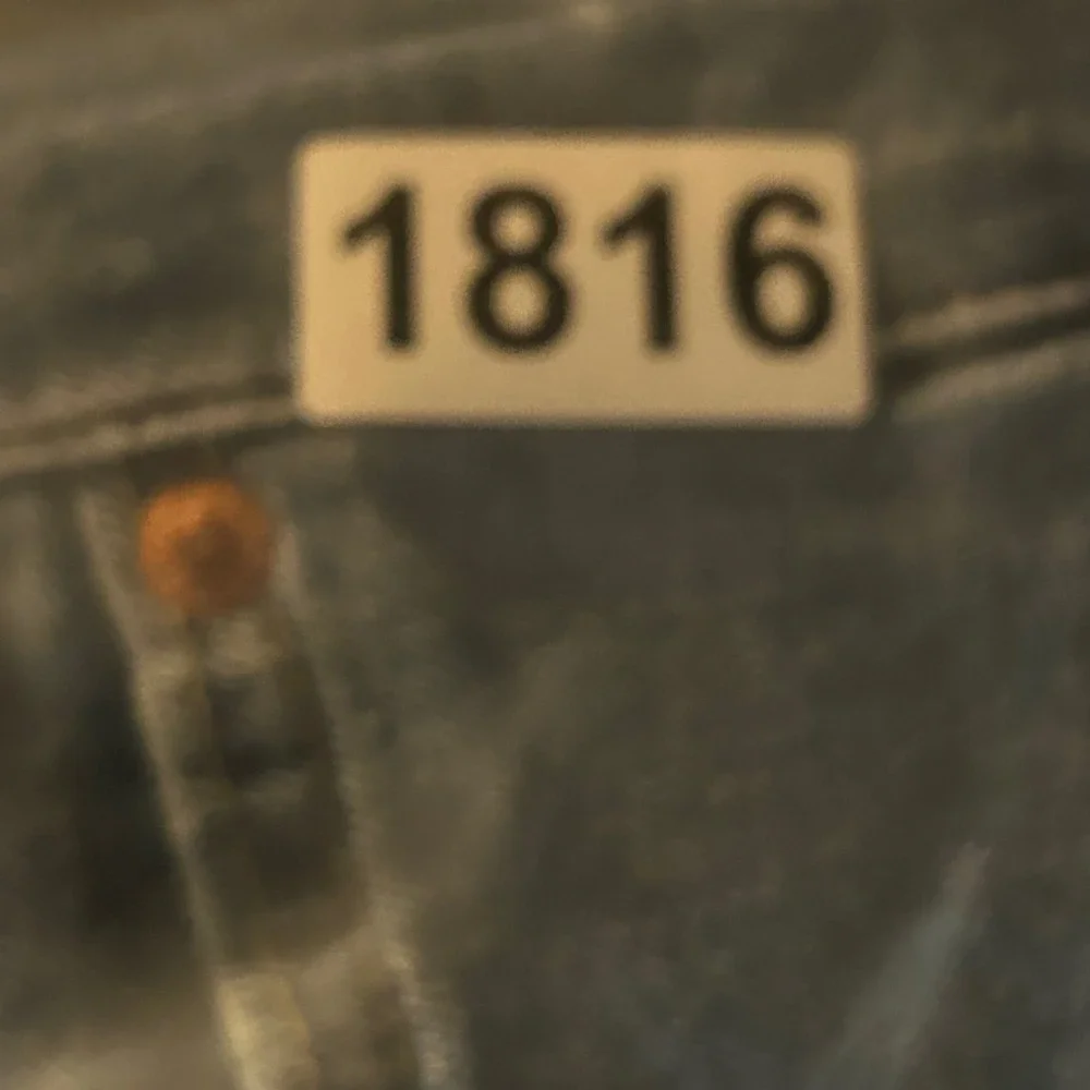 Levis Premium measurements waist
